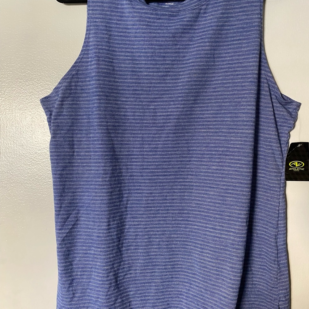 NWT Ladies Athletic Wicking Tunic Tank Top Top Size XXL Striped Blue
